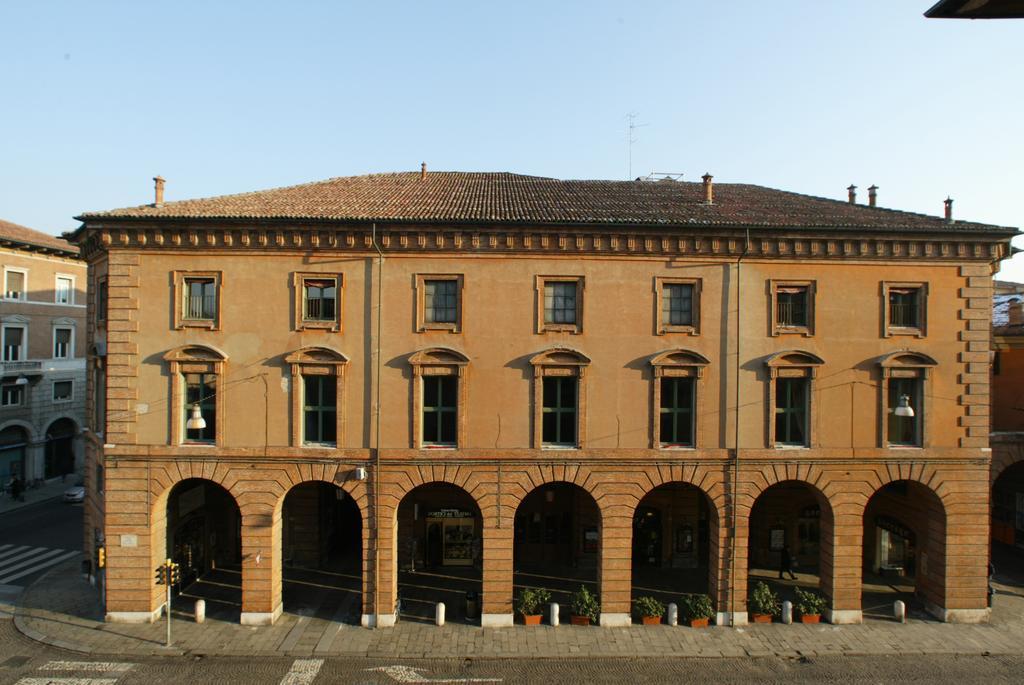 Be Happy Ferrara Exterior foto