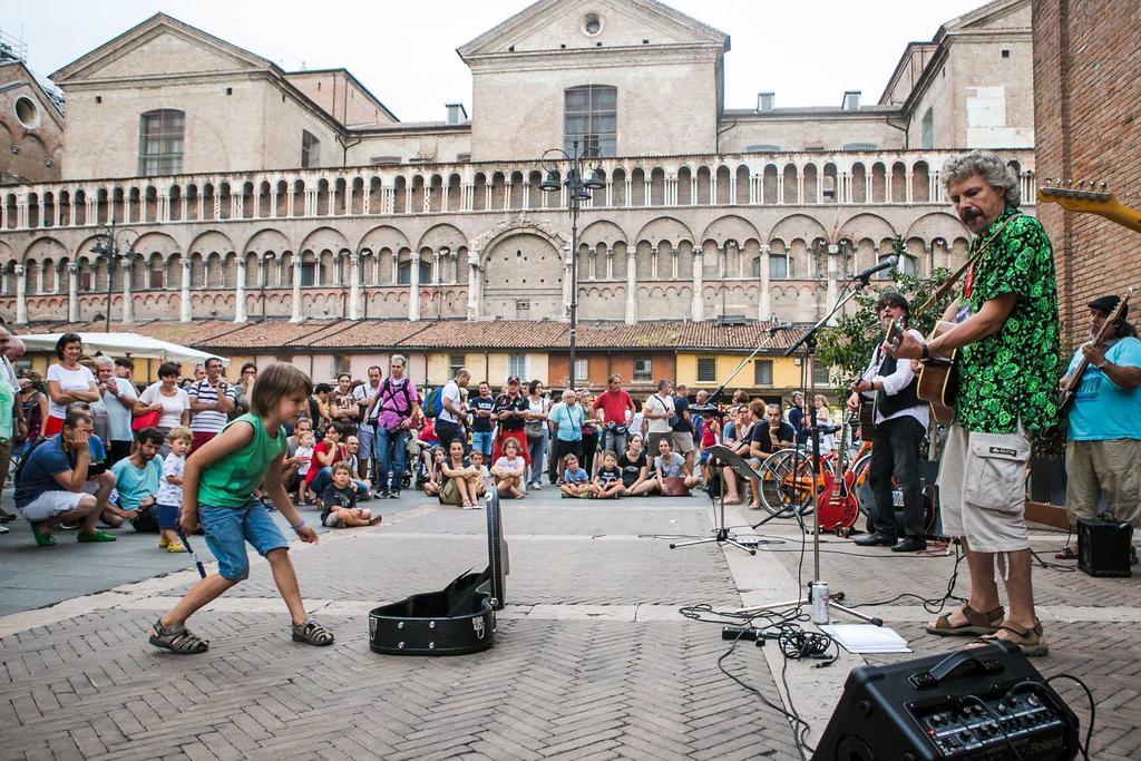 Be Happy Ferrara Exterior foto